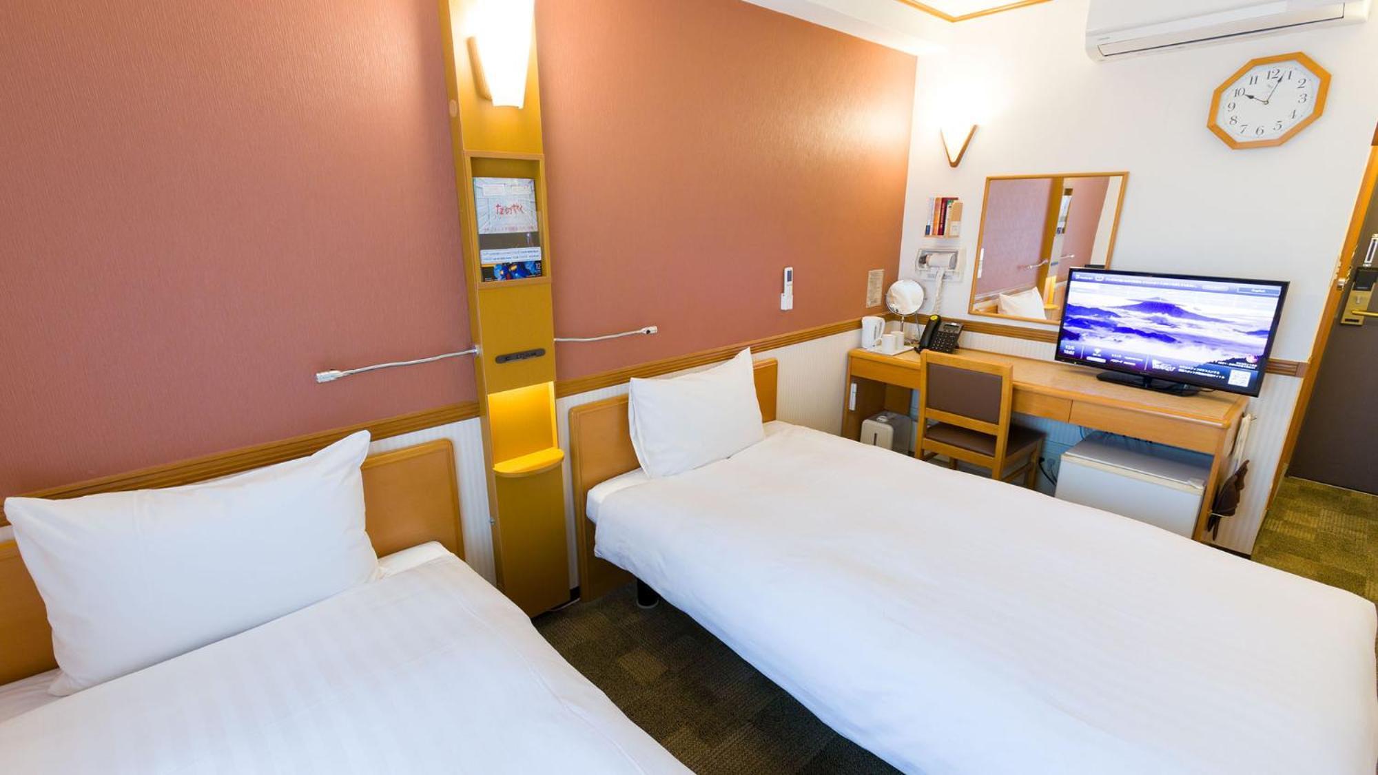 Toyoko Inn Yamagata-Eki Nishi-Guchi Γιαμαγκάτα Δωμάτιο φωτογραφία