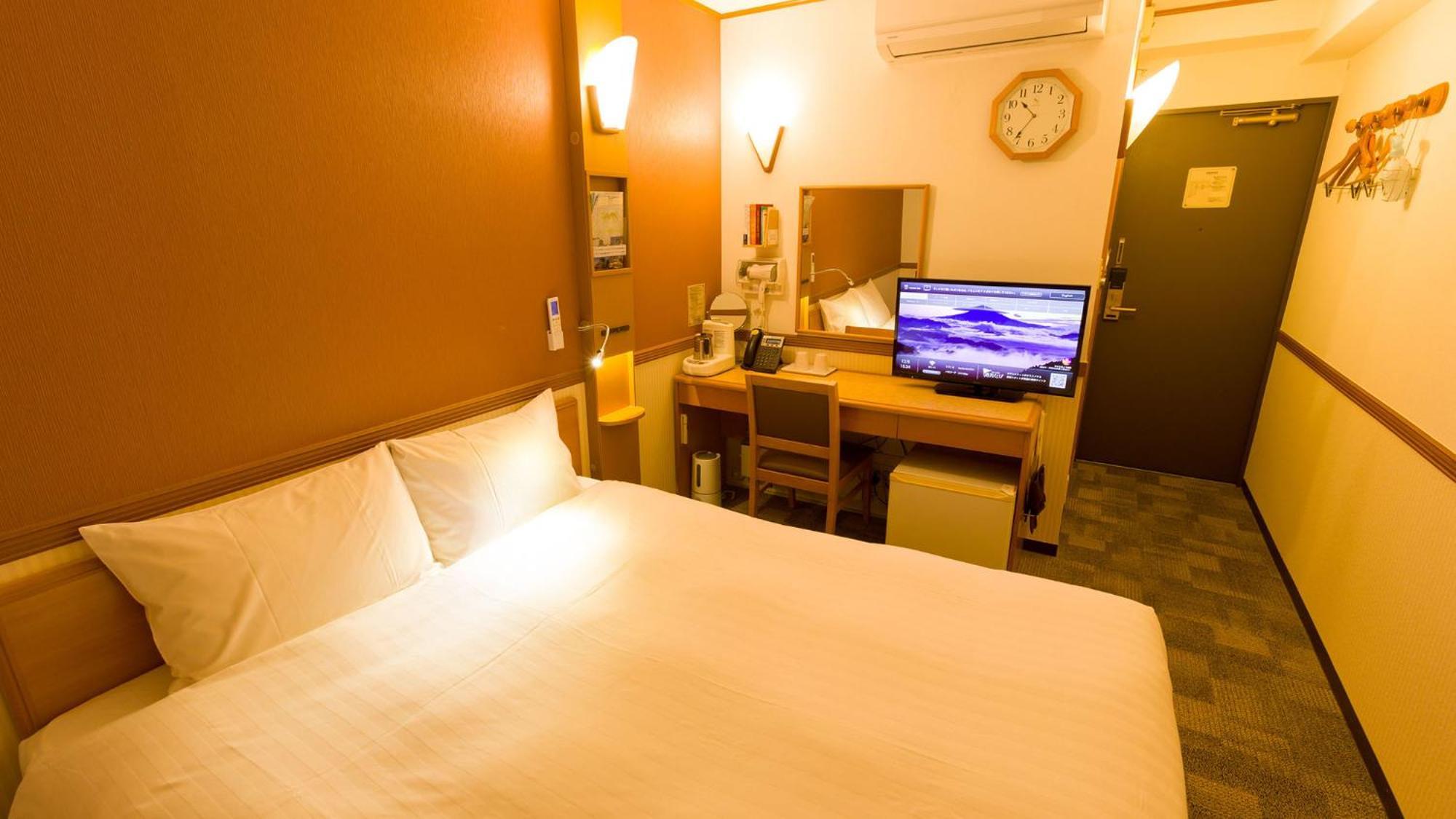 Toyoko Inn Yamagata-Eki Nishi-Guchi Γιαμαγκάτα Δωμάτιο φωτογραφία